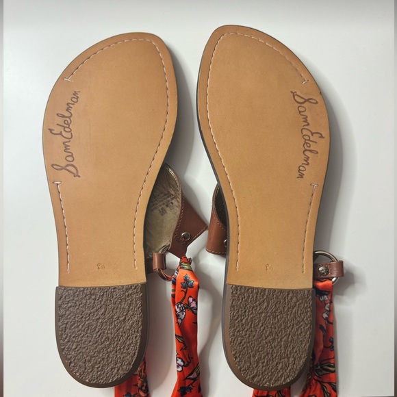Sam Edelman Strap Flower Sandals - Picture 2 of 3